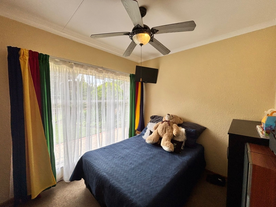 4 Bedroom Property for Sale in La Hoff North West